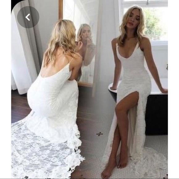 Grace Loves Lace Lottie Wedding Dress in Ivory - Picture 8 of 16